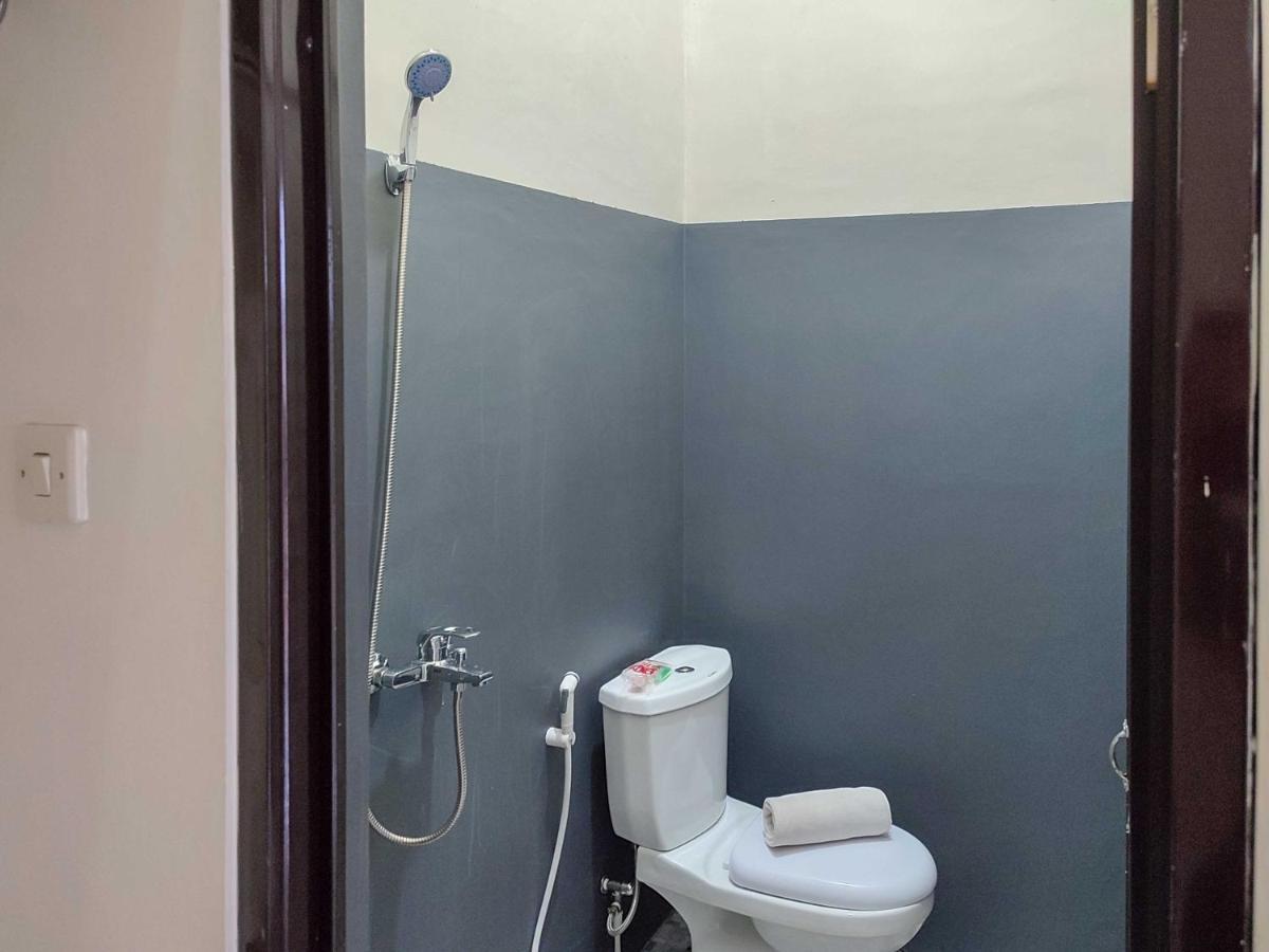 Hotel Reddoorz Syariah Near Exit Tol Pemalang Comal 2 Extérieur photo