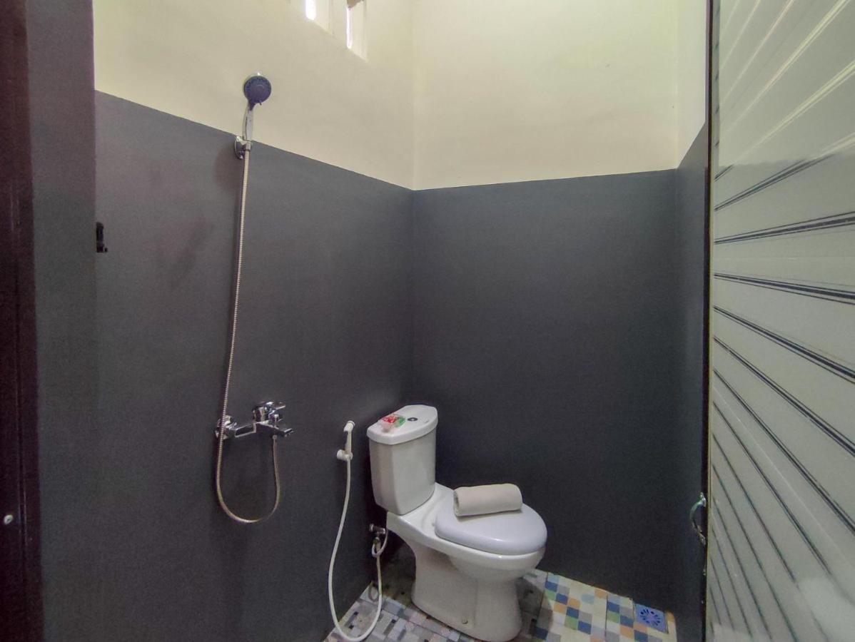 Hotel Reddoorz Syariah Near Exit Tol Pemalang Comal 2 Extérieur photo