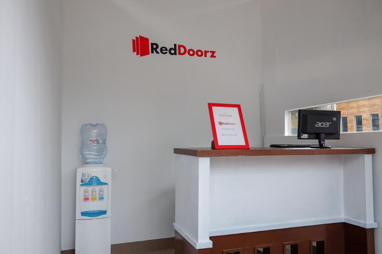 Hotel Reddoorz Syariah Near Exit Tol Pemalang Comal 2 Extérieur photo
