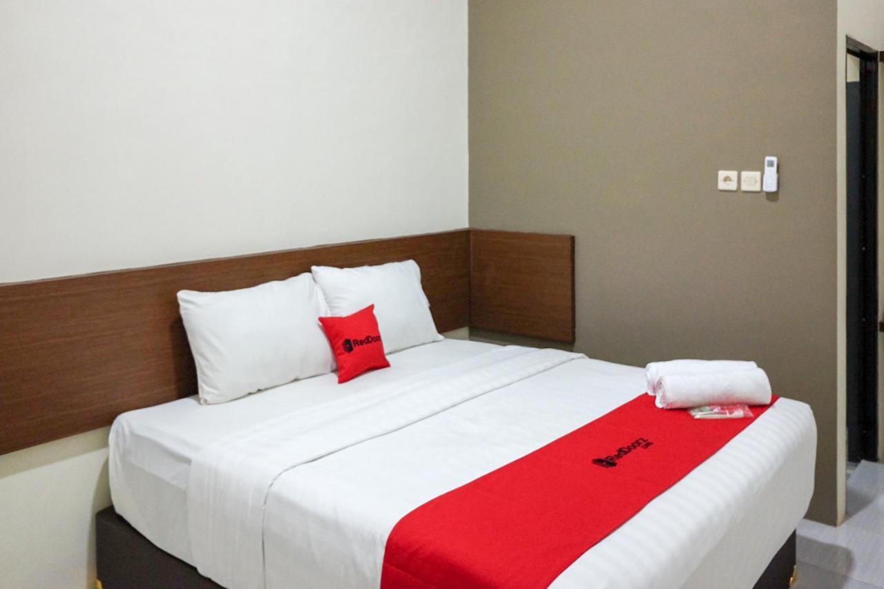 Hotel Reddoorz Syariah Near Exit Tol Pemalang Comal 2 Extérieur photo